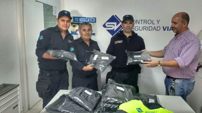 Indumentaria Uniformados