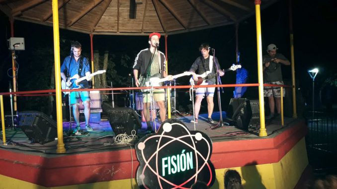 Fision