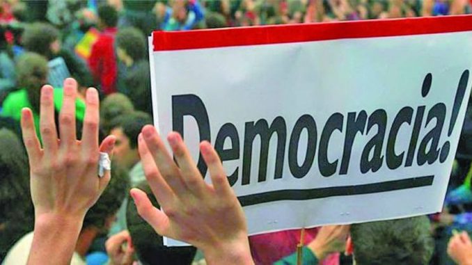 Democracia