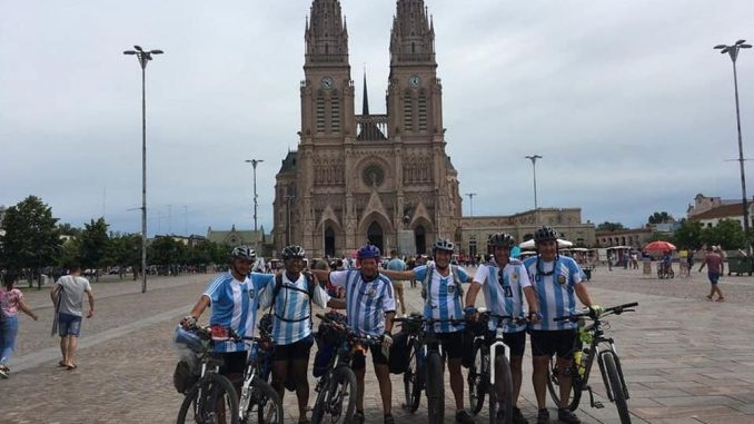 Ciclistas - Pedaleando a Lujan 1