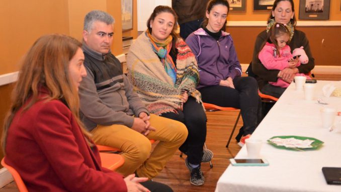 Zallio con instituciones 1