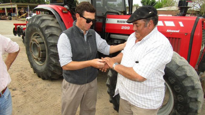 Tractor (7)
