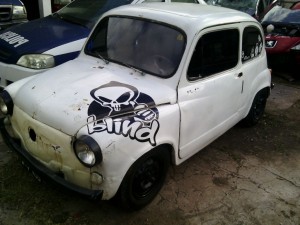 Auto 1